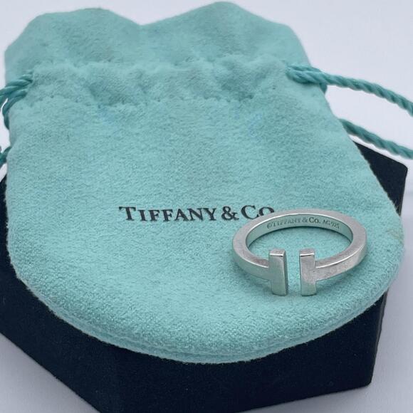 Authentic Tiffany & Co. T Ring Sterling Silver Open Band Size 8 Minimalist - Picture 7 of 9